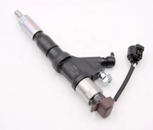 095000-7060 Auto Spare Part Diesel Engine Rail Fuel Injector