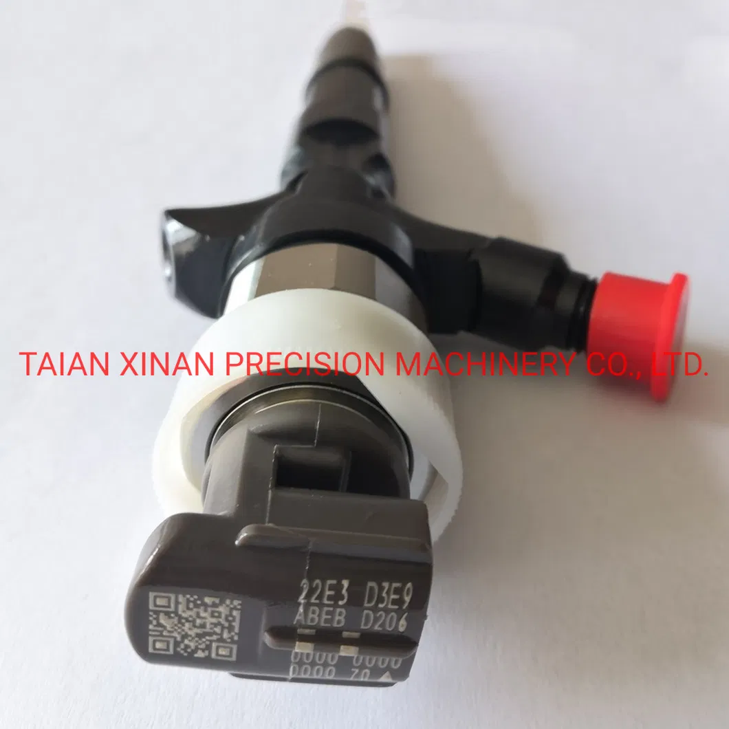 Common Rail Fuel Injector 23670-30240 23670-30300 for Engine 2.5 D-4D 4WD