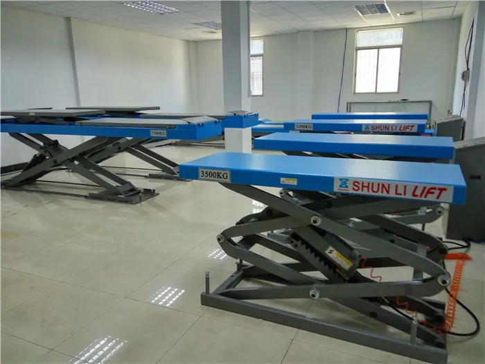High Quality 3.5t, Small Scissor Car Lift (Platform)